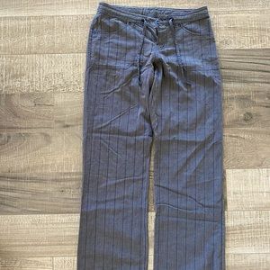 Patagonia Women’s Stripes Pants- (fits like a 4)